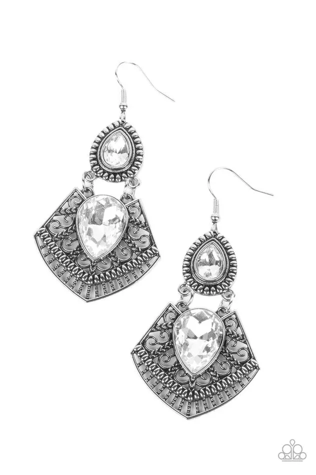 Paparazzi Jewelry Earrings Paparazzi Earring Royal Remix White