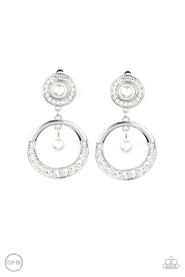 Paparazzi Jewelry Earrings Paparazzi Earring Royal Revival White