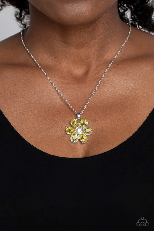 Paparazzi Jewelry Necklaces Paparazzi Necklace Fancy Flower Girl Yellow