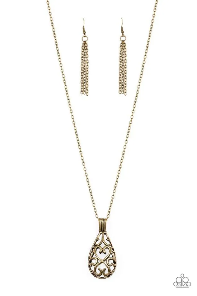 Paparazzi Jewelry Necklaces Paparazzi Necklace Magic Potions Brass
