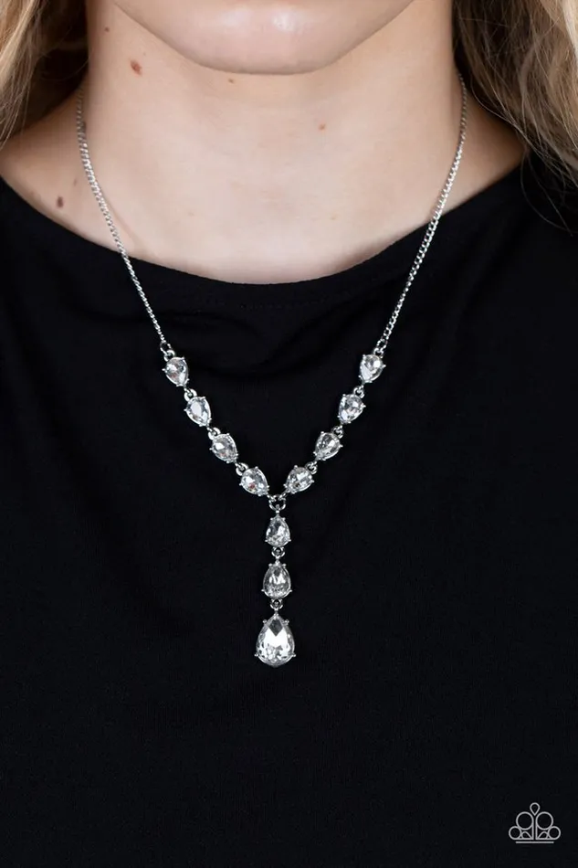 Paparazzi Jewelry Necklaces Paparazzi Necklace Park Avenue ALister White
