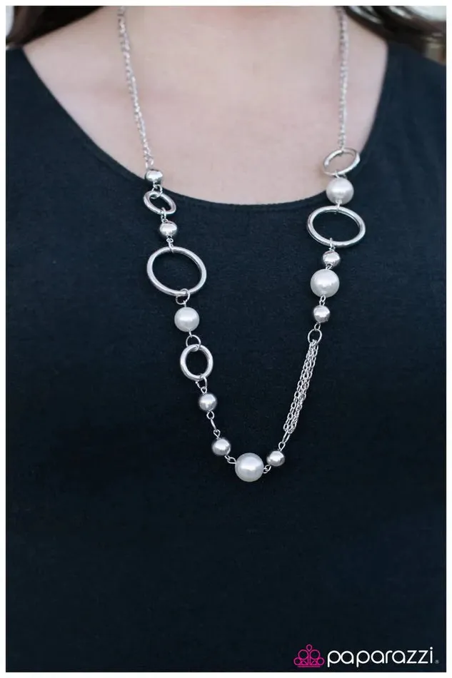 Paparazzi Jewelry Necklaces Paparazzi Necklace Serendipitous White