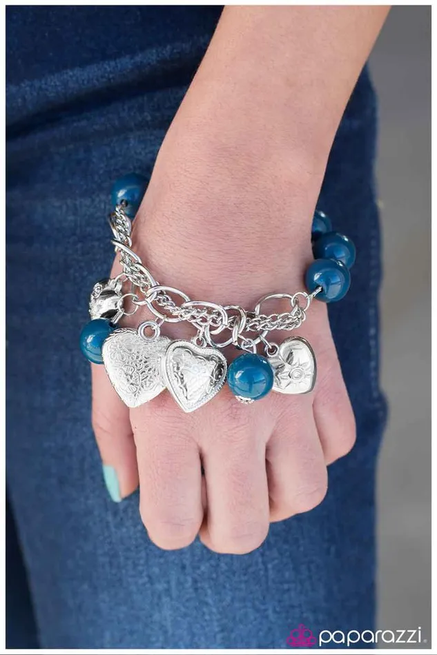 Paparazzi Jewelry Paparazzi Bracelet Heart of Hearts Blue Bracelets