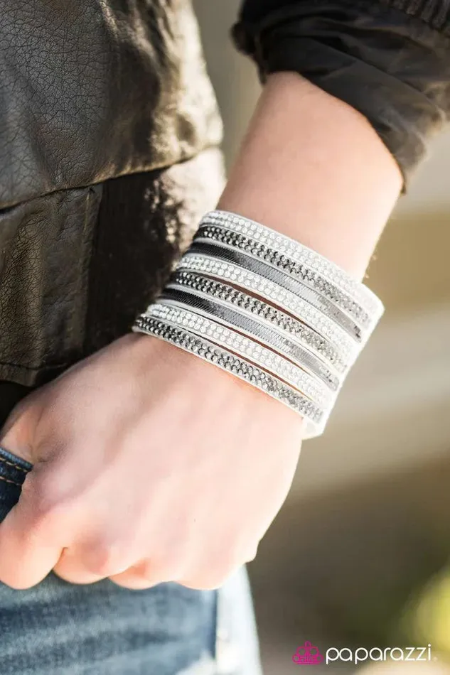 Paparazzi Jewelry Paparazzi Bracelet Thriller White Bracelets