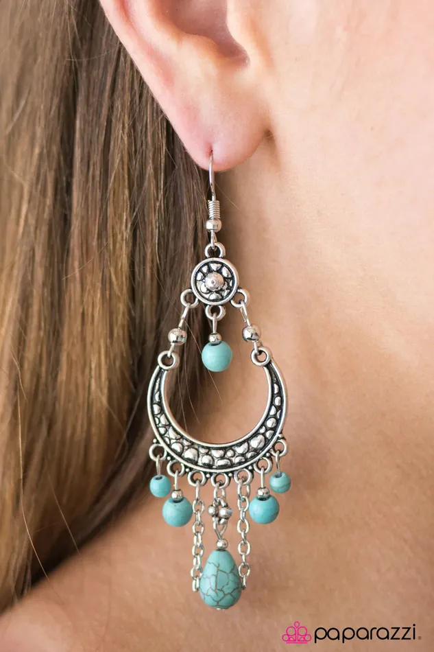 Paparazzi Jewelry Paparazzi Earring Mighty Mojave Blue Earrings