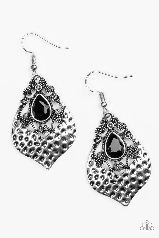 Paparazzi Jewelry Paparazzi Earring Royal Rebel Black Earrings