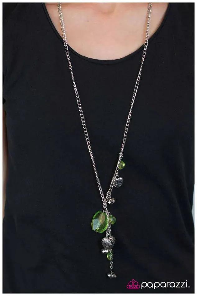 Paparazzi Jewelry Paparazzi Necklace Eat Your Heart Out Green Necklaces