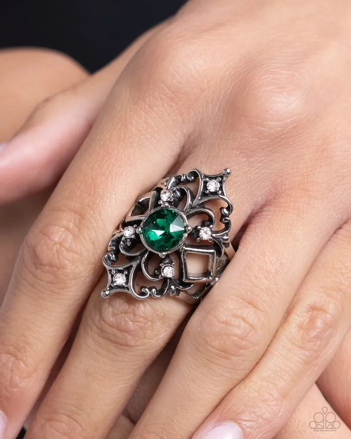 Paparazzi Jewelry Rings Paparazzi Ring Iconic Insignia Green