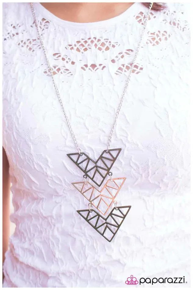 Paparazzi Necklace All Signs Point to Yes Green Paparazzi Jewelry Necklaces