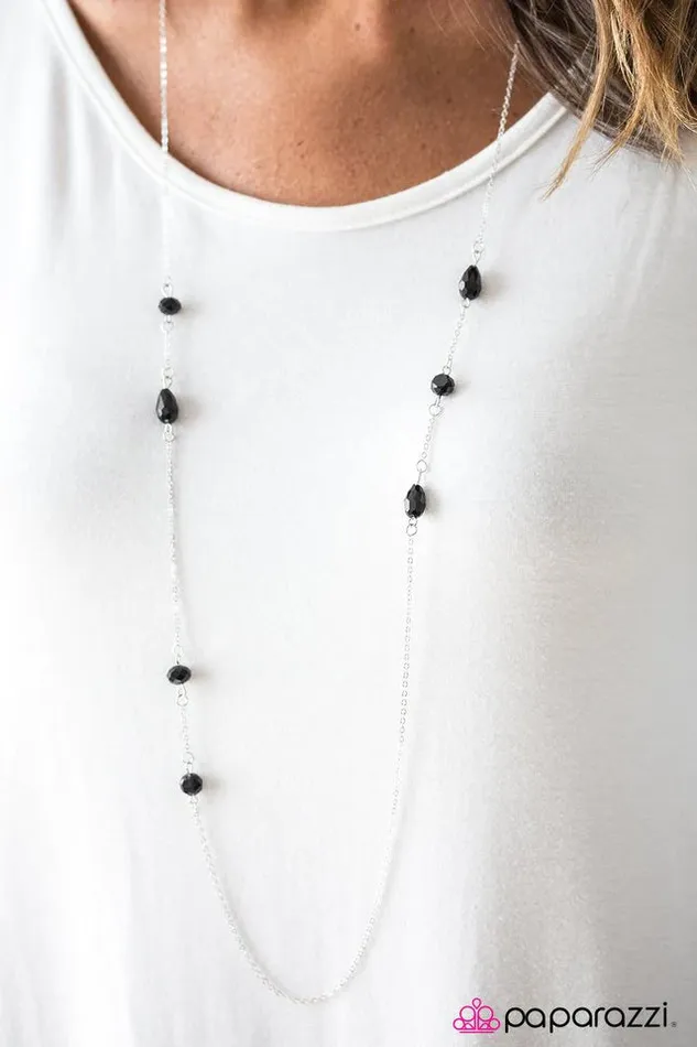 Paparazzi Necklace Elegance Never Fades Black Paparazzi Jewelry Necklaces