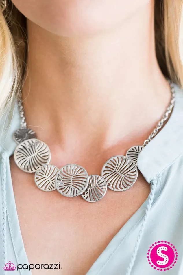 Paparazzi Necklace Slam Dunk Silver Paparazzi Jewelry Necklaces
