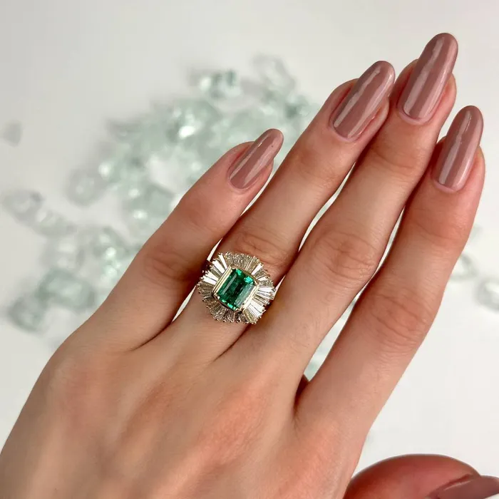 Rings Diamond Source NYC 200 ct Green Emerald Fashion Ring in 14k Yellow Gold RN172000