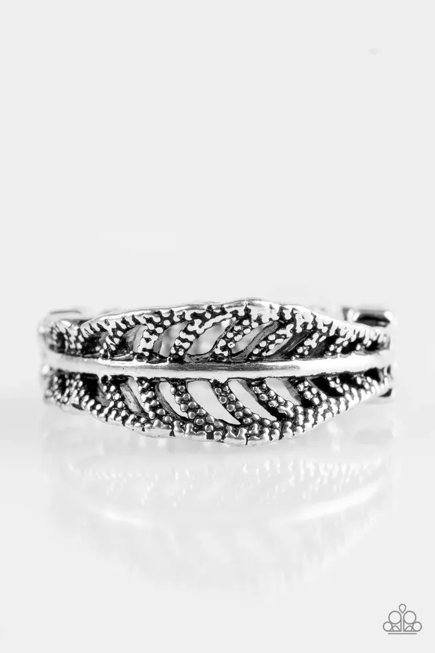 Rings Paparazzi Jewelry Paparazzi Ring Only Time QUILL Tell Silver
