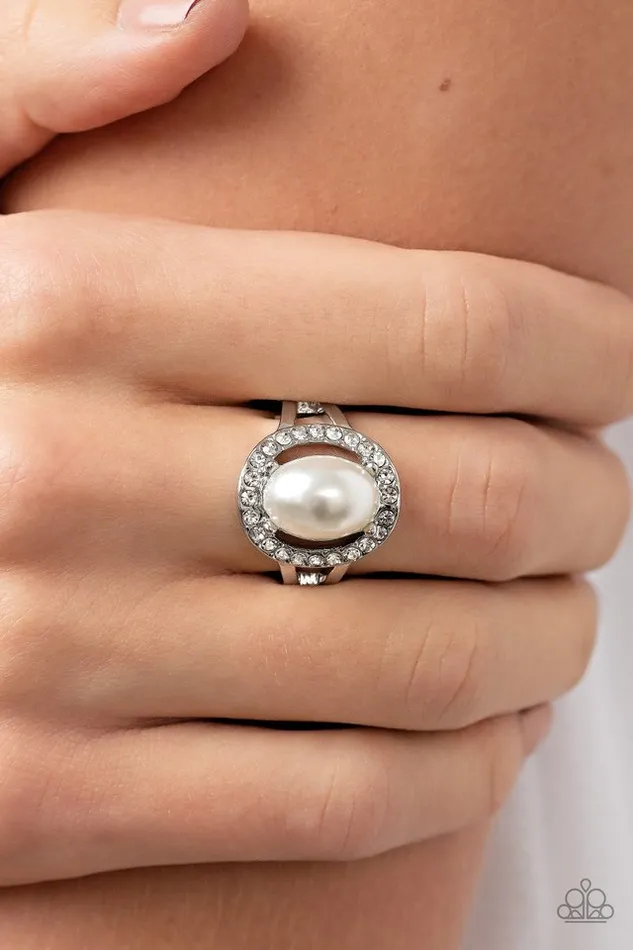 Rings Paparazzi Jewelry Paparazzi Ring Seize the Shimmer White