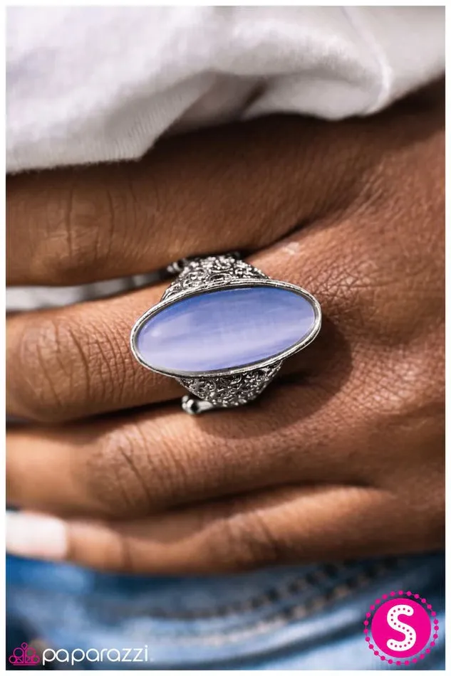 Rings Paparazzi Ring Look At Her GLOW Blue Paparazzi Jewelry